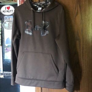 Under armor sweatshirt